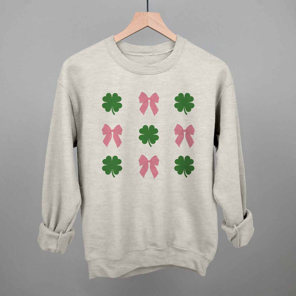 Clovers + Bows