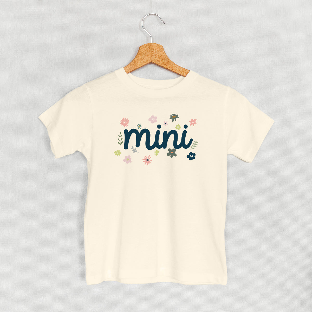 Mini (Dainty Flower Script) (Kids)